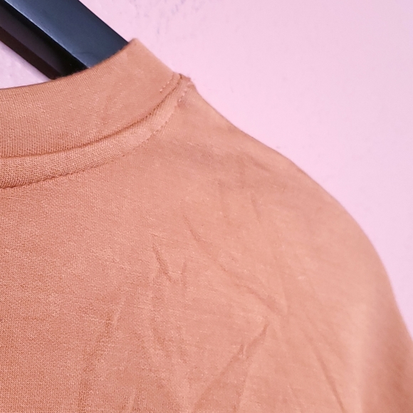 Magaschoni Long Sleeve Scuba Twisted Front Top - Picture 9 of 10